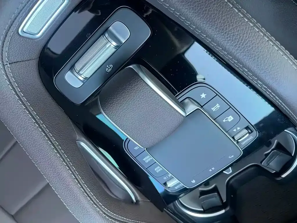 Mercedes-Benz GLS 2023 из CN, фото 8