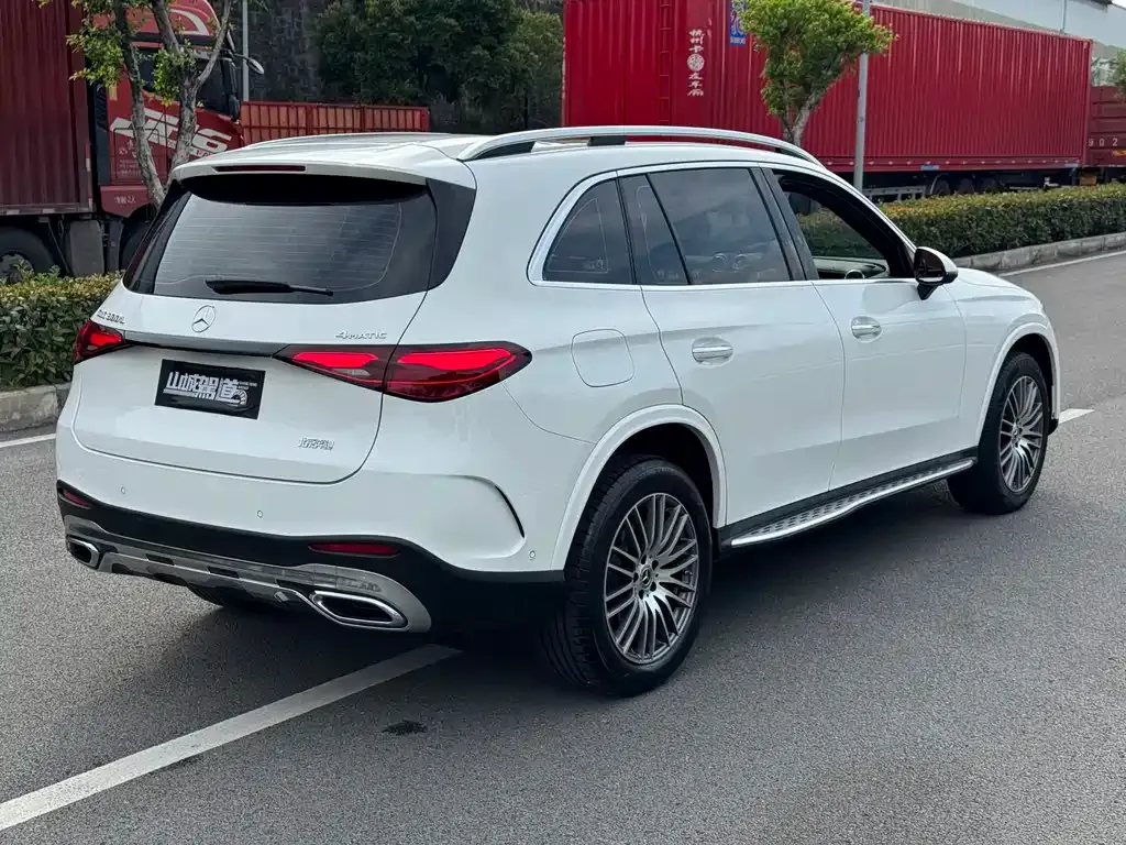 Mercedes-Benz GLC — фото 4