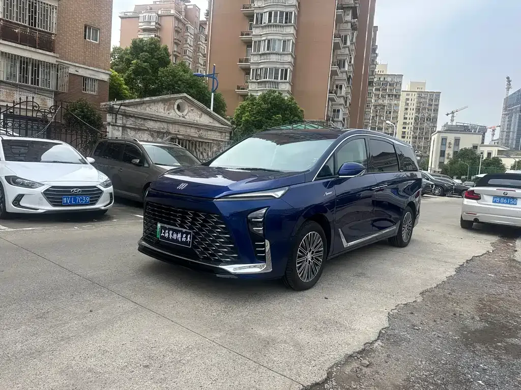 Buick GL8 Hybrid 2024 из CN, фото 1