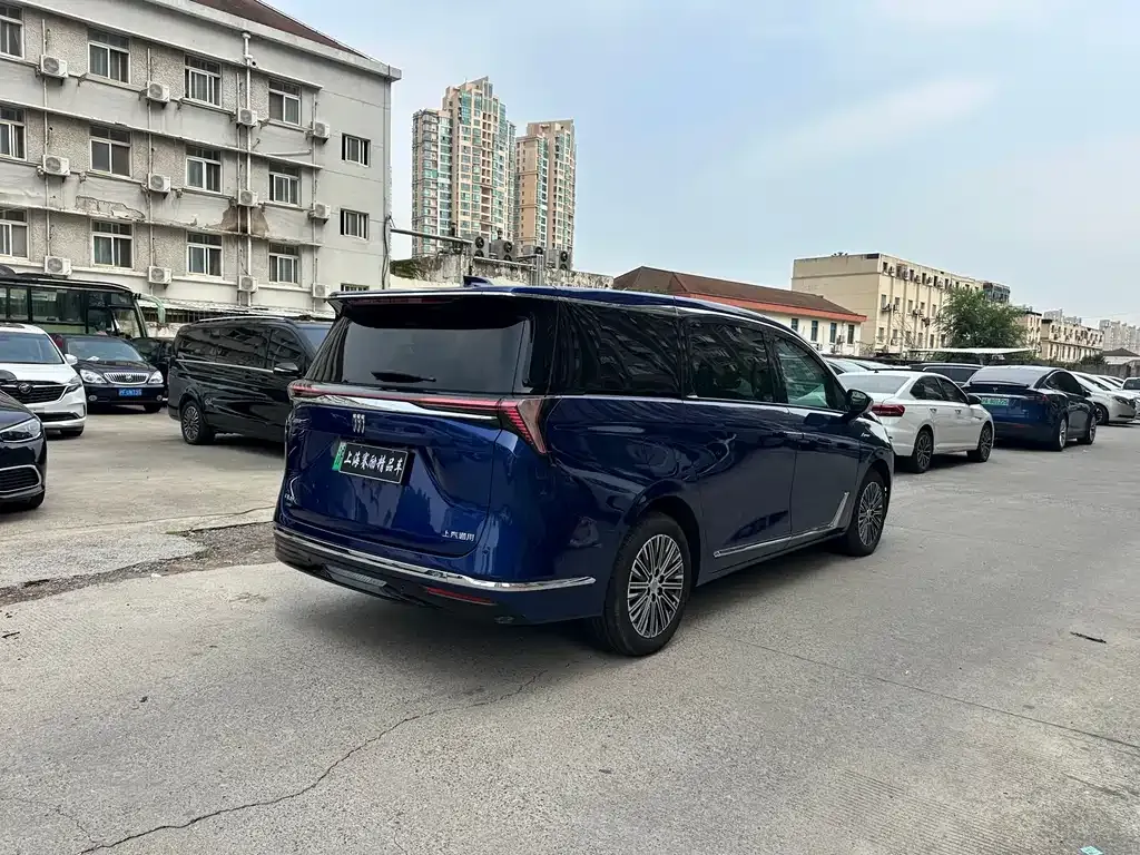 Buick GL8 Hybrid 2024 из CN, фото 4
