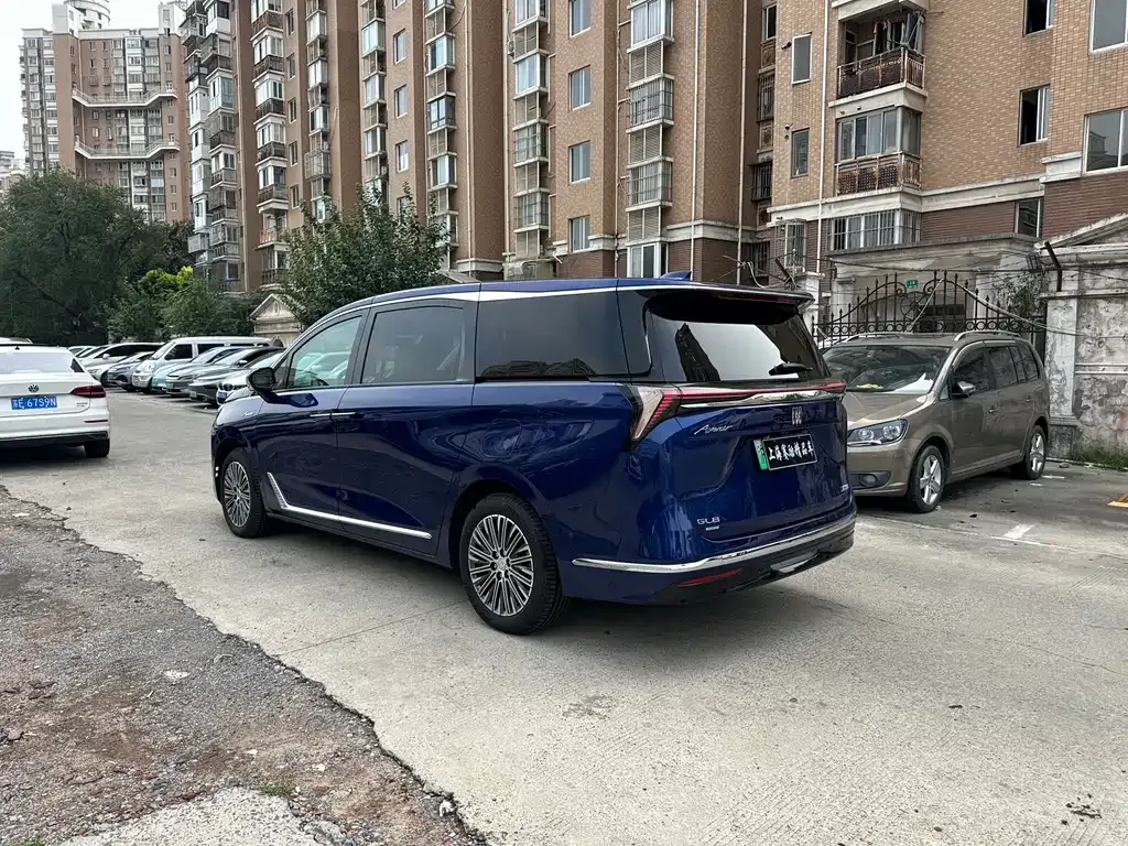 Buick GL8 Hybrid 2024 из CN, фото 6