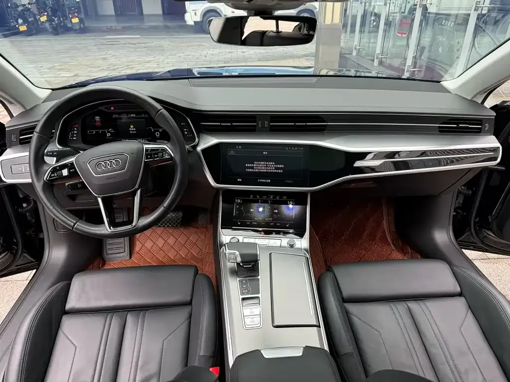 Audi A7 2023 из CN, фото 7