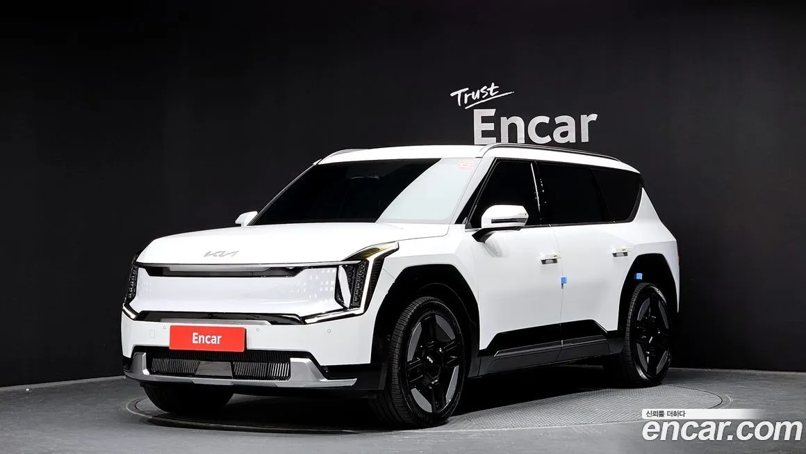 Kia EV9 2024 из KR, фото 1