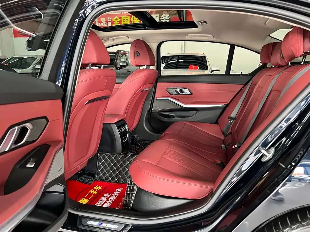 BMW 3 Series 2024 из CN, фото 8