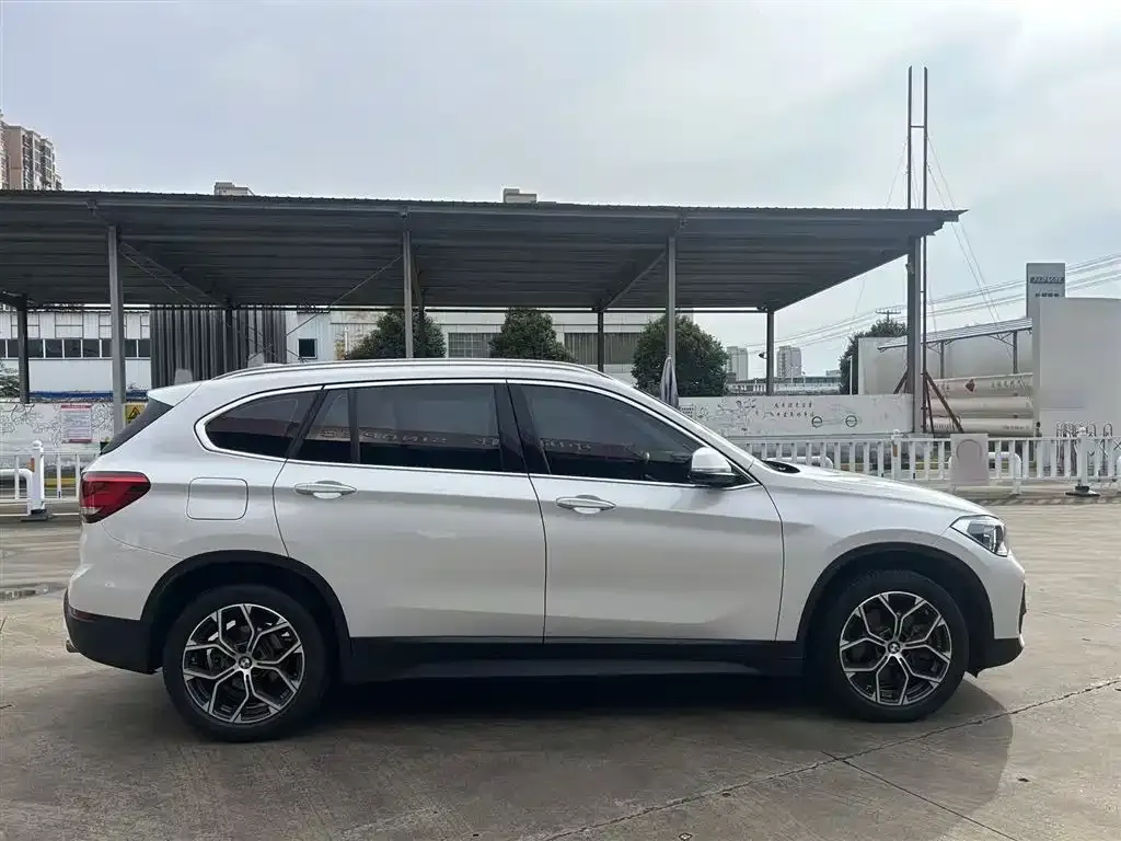 BMW X1 2023 из CN, фото 5