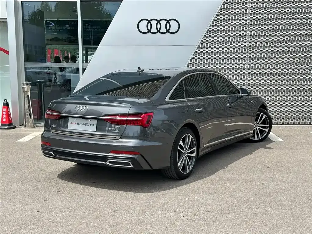 Audi A6L 2021 из CN, фото 5