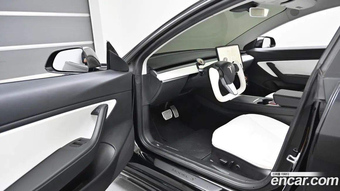 Tesla Model 3 2021 из KR, фото 8