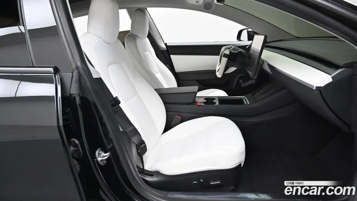 Tesla Model 3 2021 из KR, фото 9