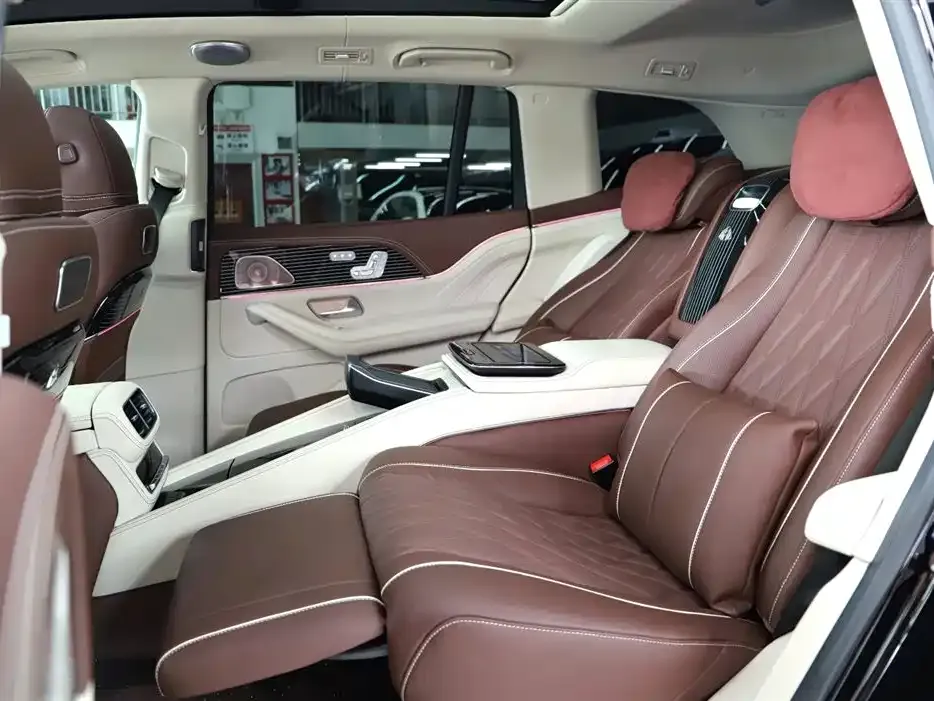 Mercedes-Benz GLS 2024 из CN, фото 7