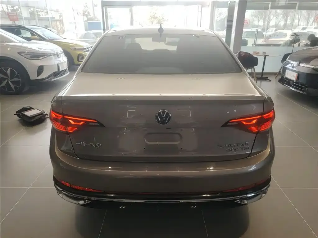 Volkswagen Sagitar 2023 из CN, фото 6