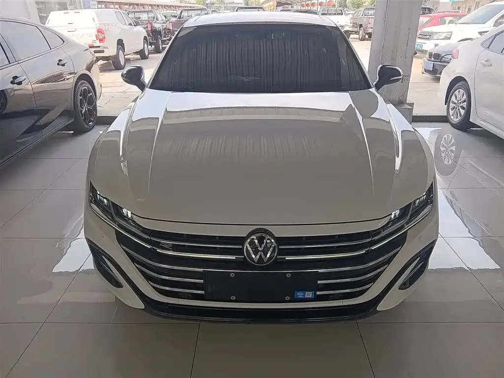 Volkswagen CC 2024 из CN, фото 3