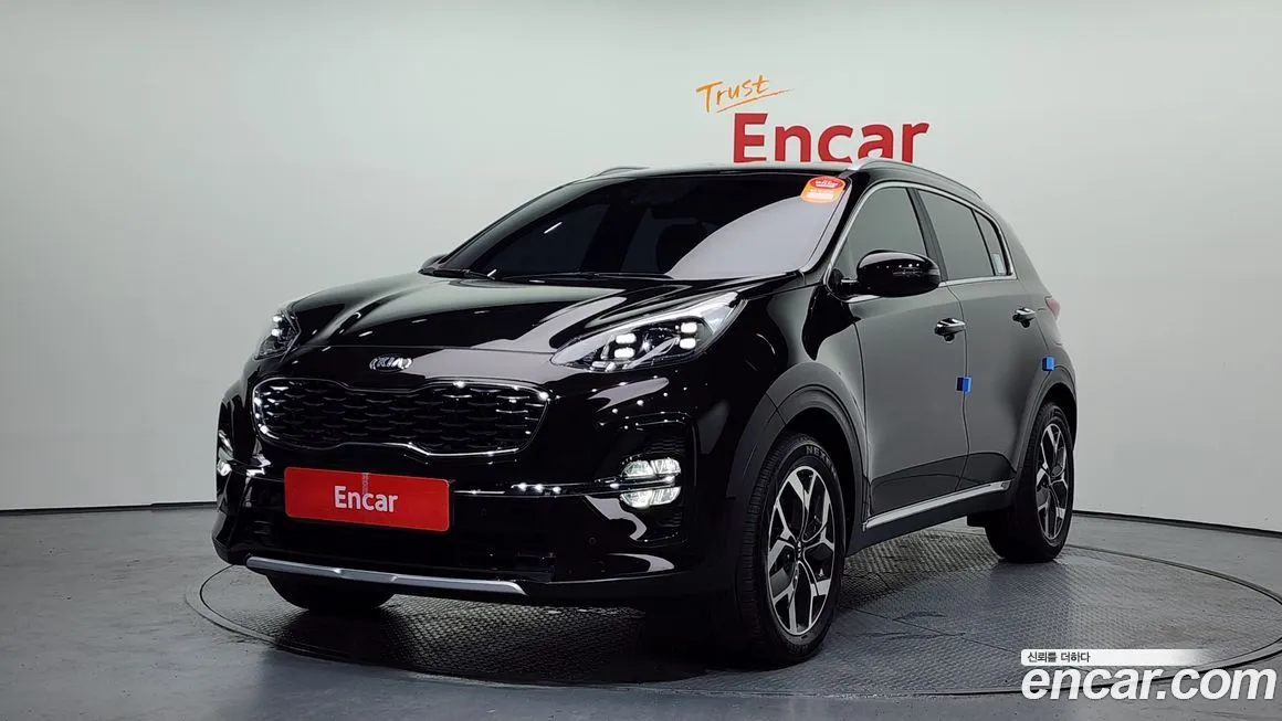Kia Sportage — фото 1