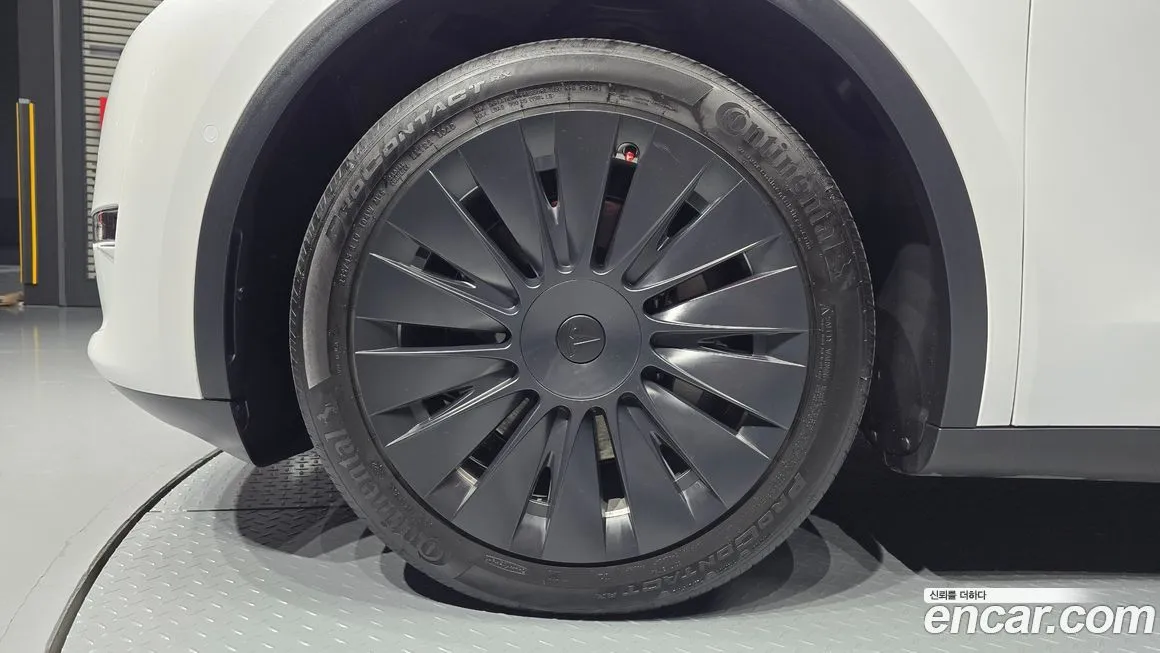 Tesla Model Y 2022 из KR, фото 5