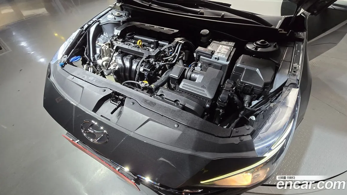 Hyundai AVANTE 2021 из KR, фото 6
