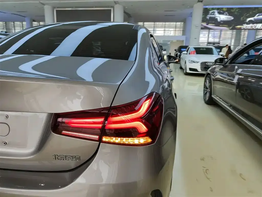 Mercedes-Benz A-Class 2023 из CN, фото 8