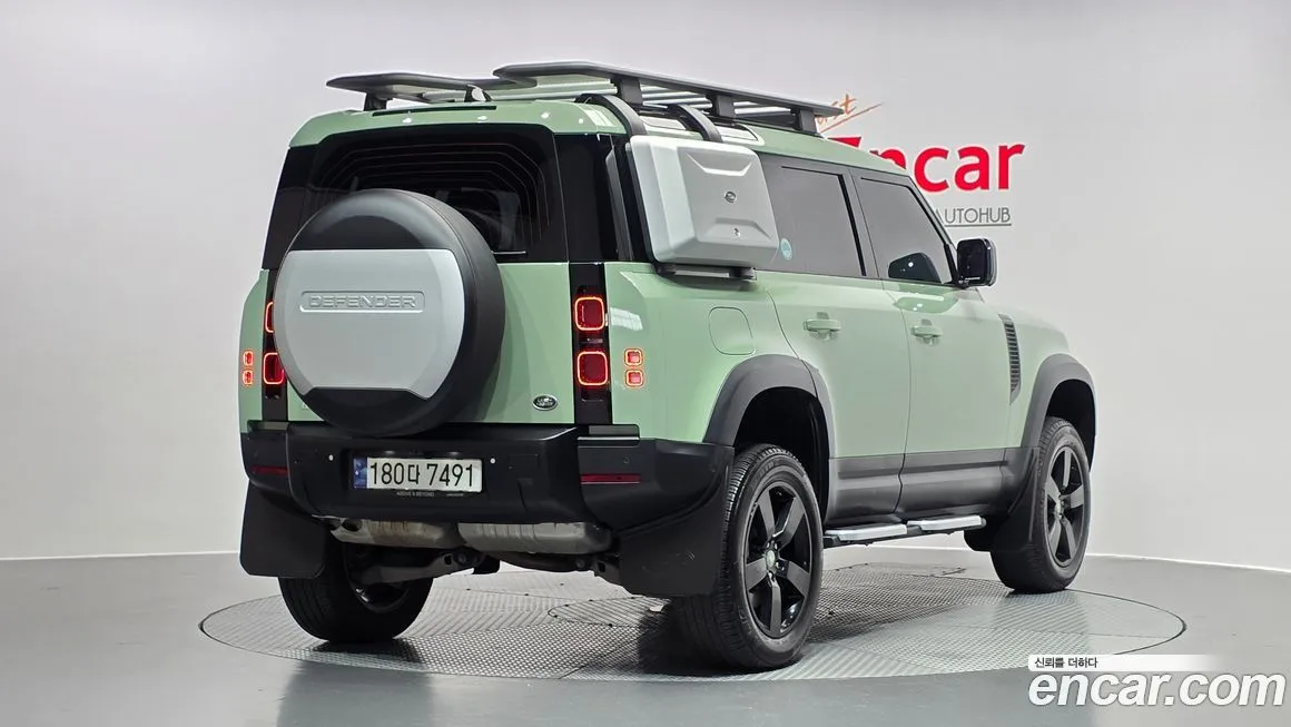 Land Rover Defender 2023 из KR, фото 2