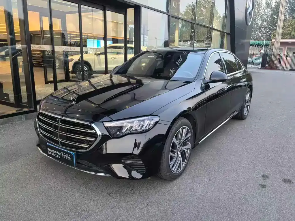 Mercedes-Benz E-Class 2024 из CN, фото 2
