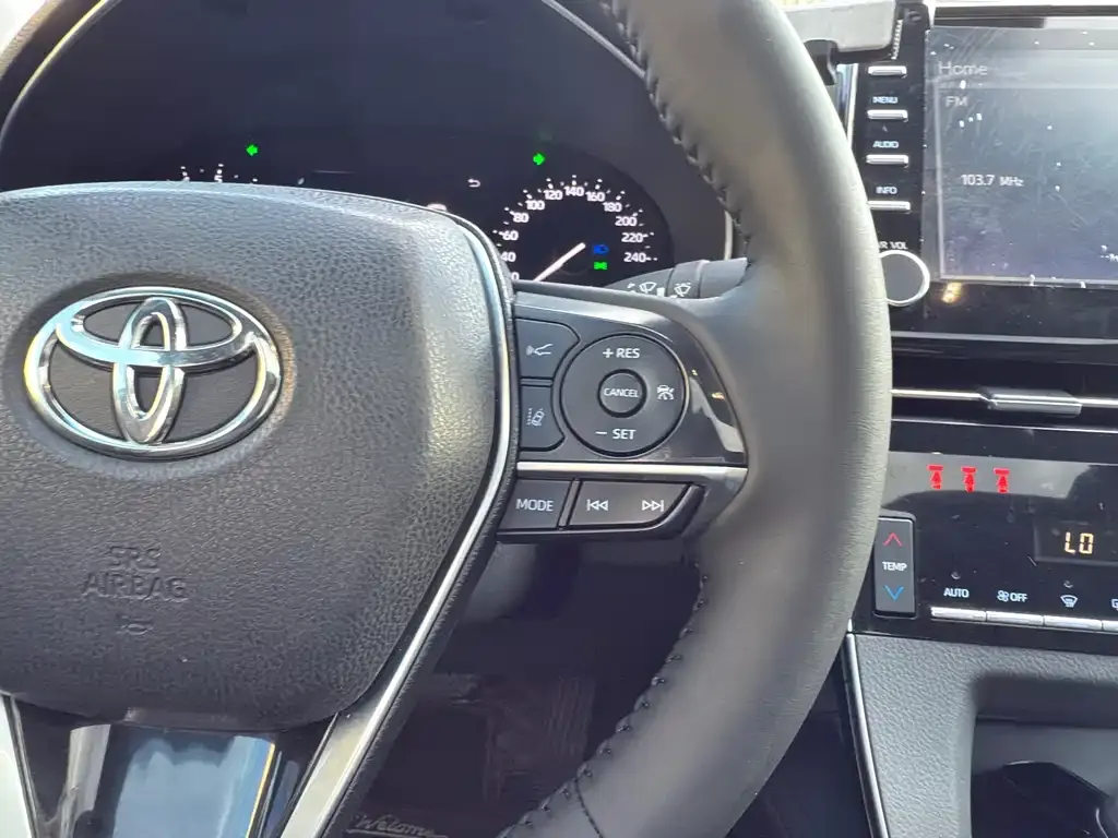 Toyota Avalon 2021 из CN, фото 7