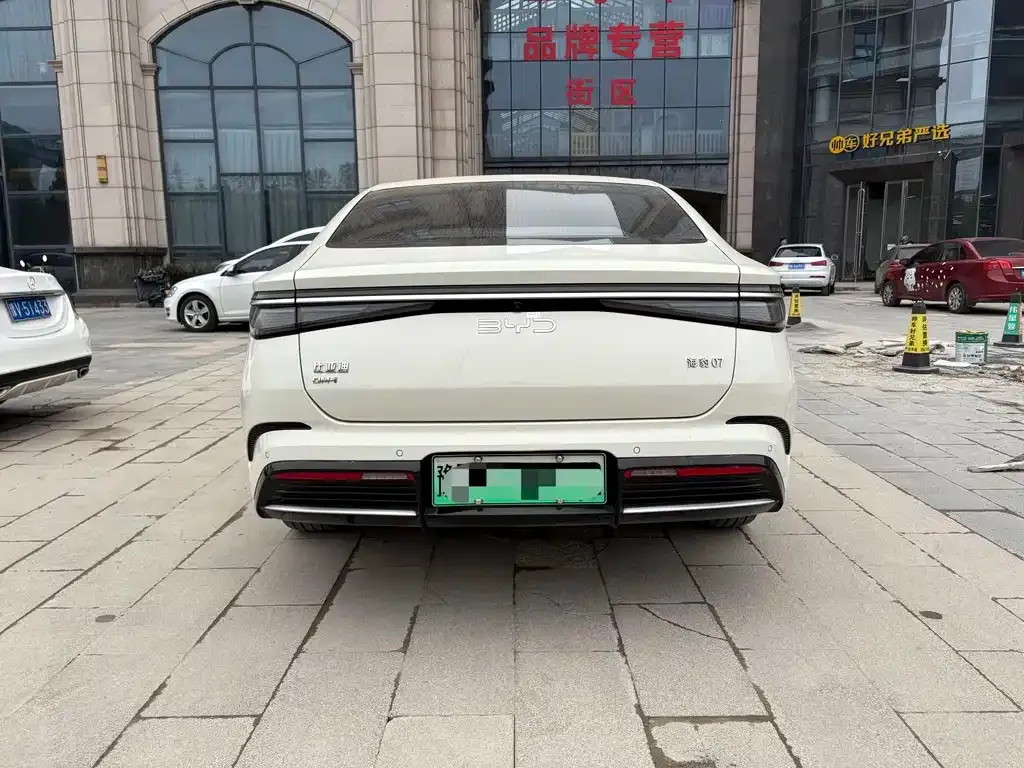 BYD Seal 07 DM-i 2025 из CN, фото 4