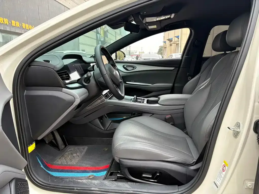 BYD Seal 07 DM-i 2025 из CN, фото 5