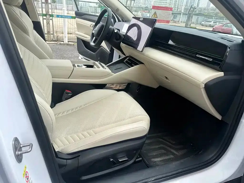 BYD Qin L 2025 из CN, фото 8
