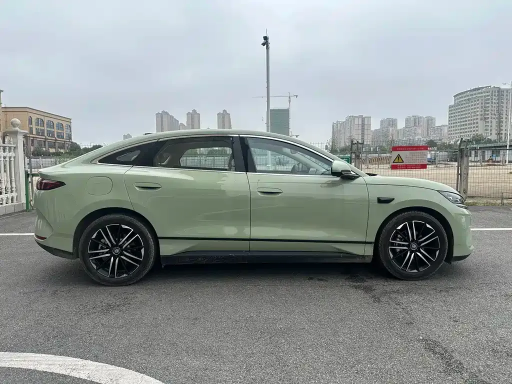 BYD Qin L 2025 из CN, фото 9