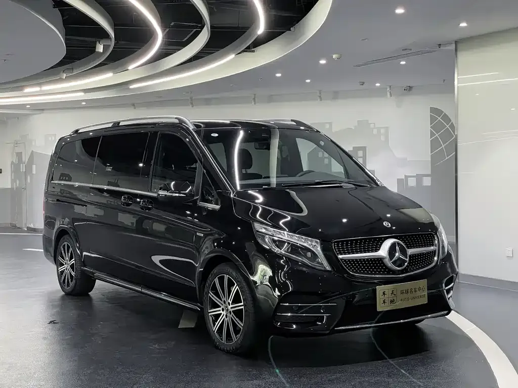 Mercedes-Benz V-Class 2022 из CN, фото 3