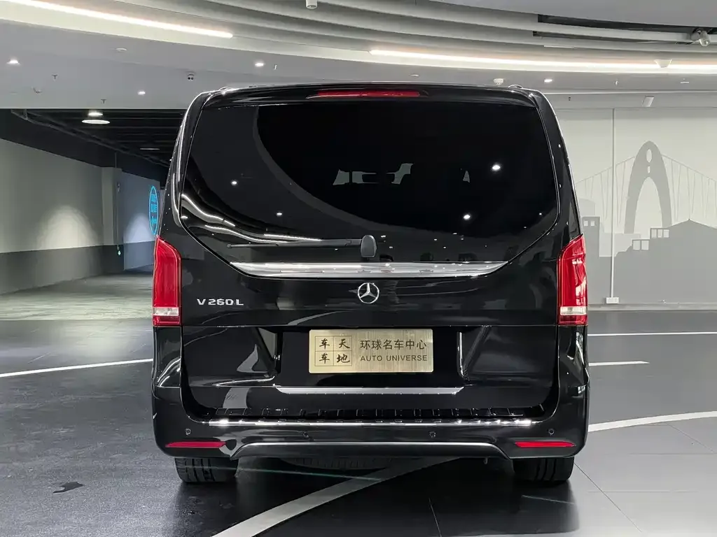 Mercedes-Benz V-Class 2022 из CN, фото 5