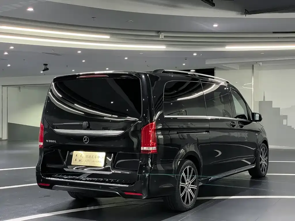 Mercedes-Benz V-Class 2022 из CN, фото 6