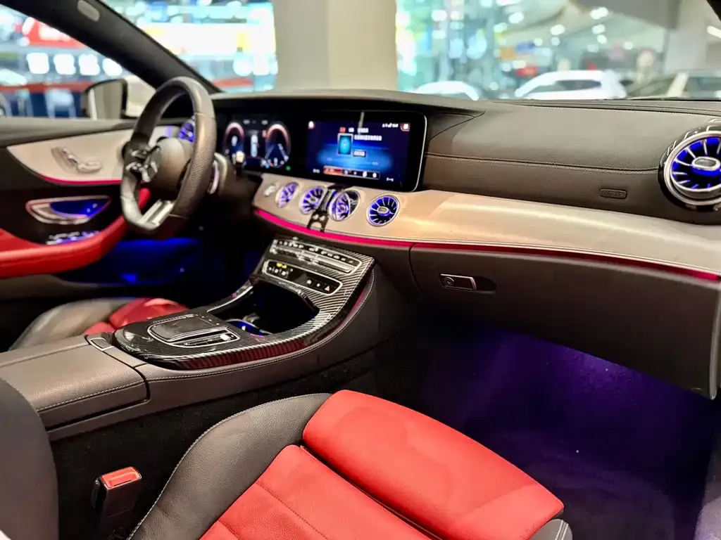 [object Object] E-Class (Import) 2022 из CN, фото 9