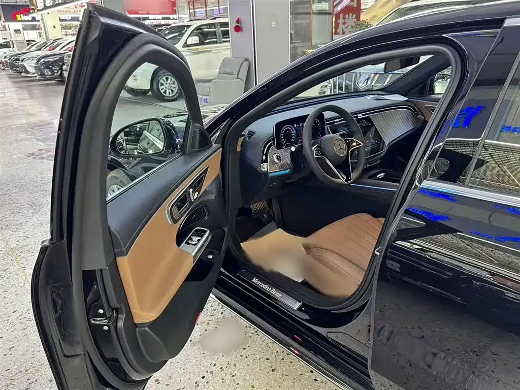 [object Object] E-Class 2025 из CN, фото 8