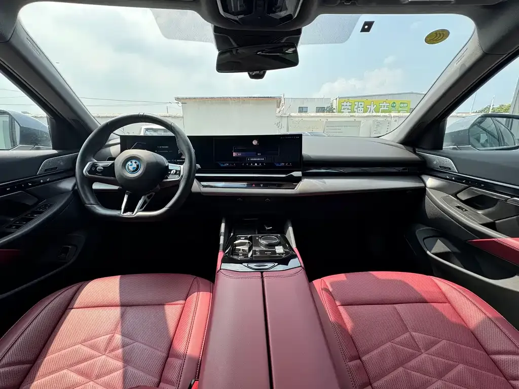 BMW i5 2024 из CN, фото 7