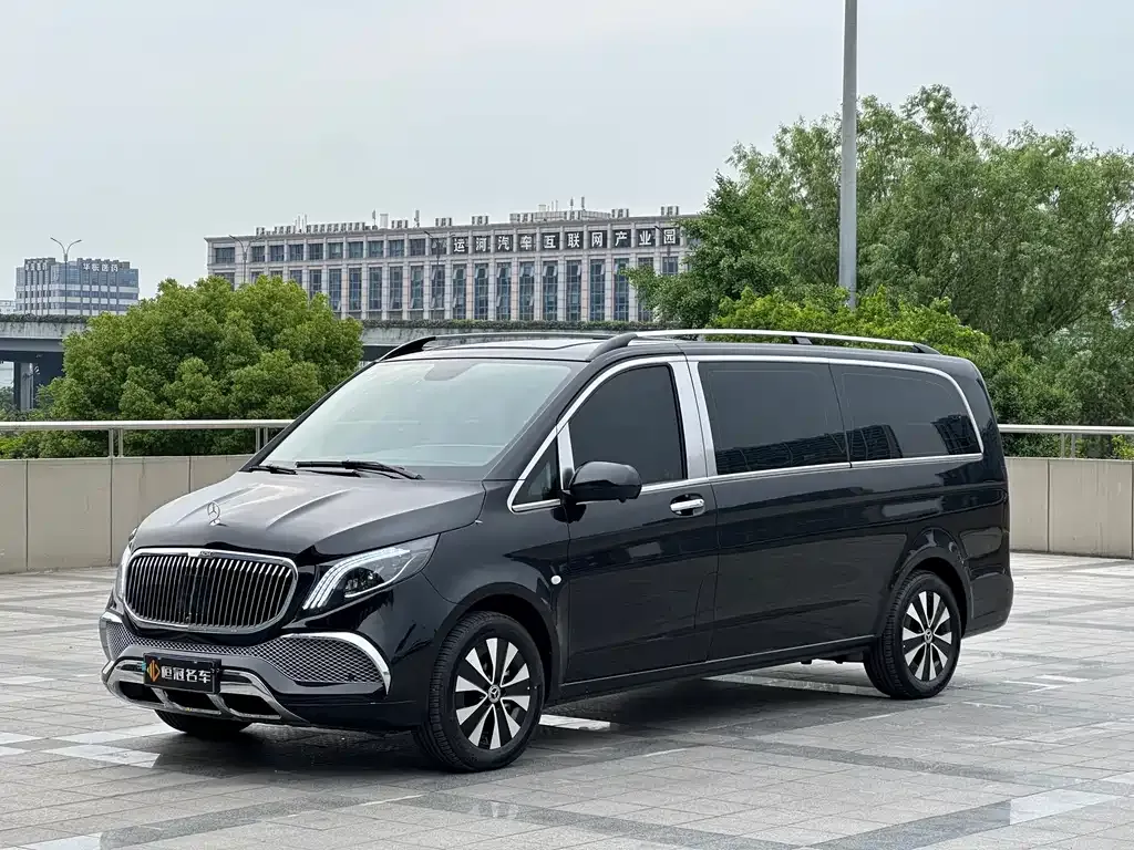Mercedes-Benz Vito — фото 1