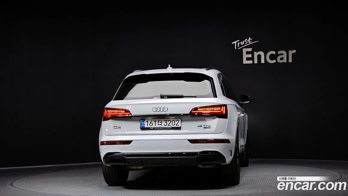 Audi Q5 2024 из KR, фото 4