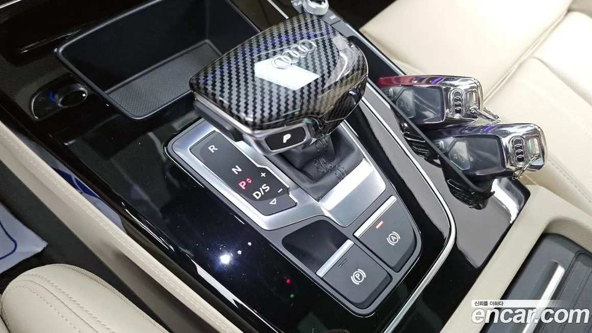 Audi Q5 2024 из KR, фото 9