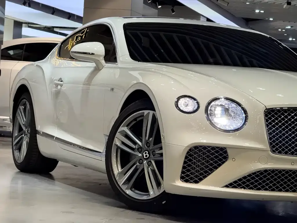 Bentley Continental 2022 из CN, фото 5