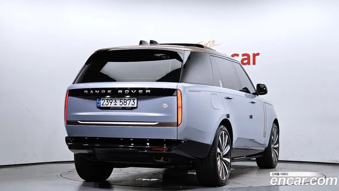 Land Rover Range Rover 2024 из KR, фото 2