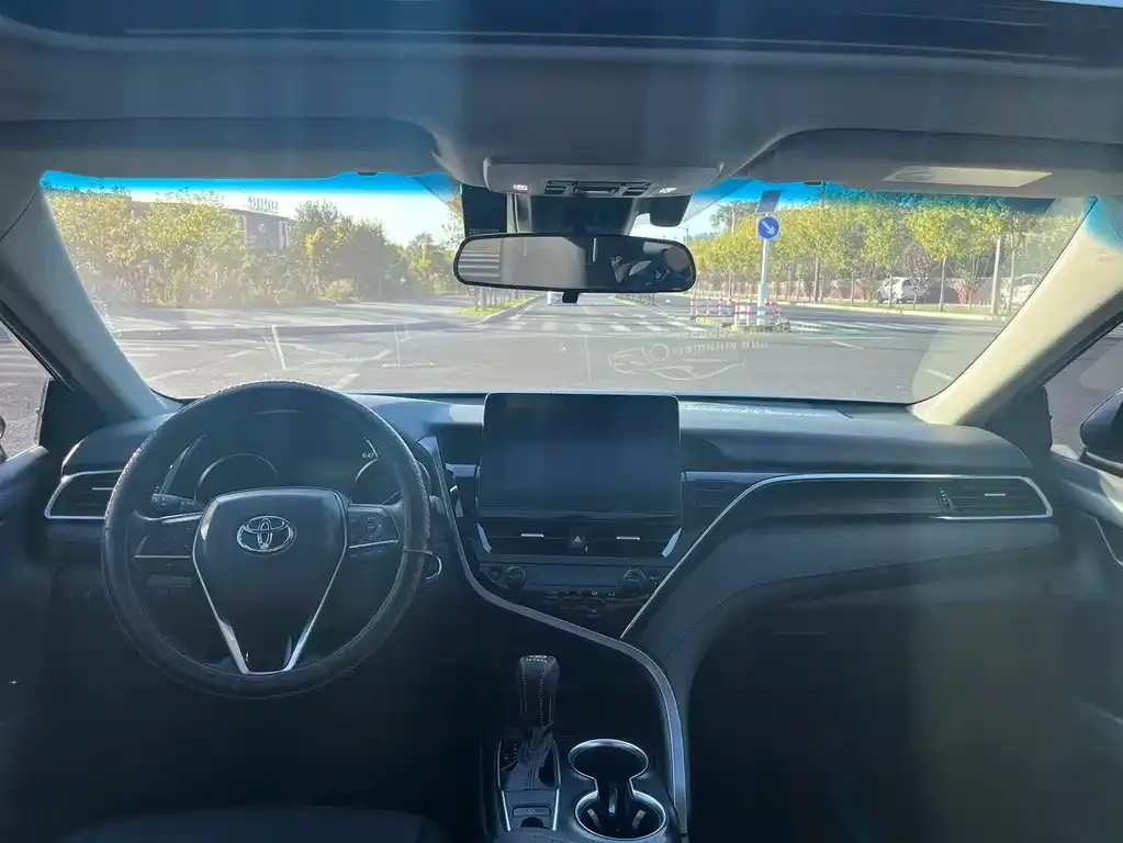 Toyota Camry 2021 из CN, фото 5
