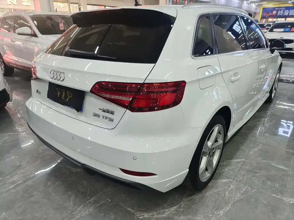 Audi A3 2021 из CN, фото 10