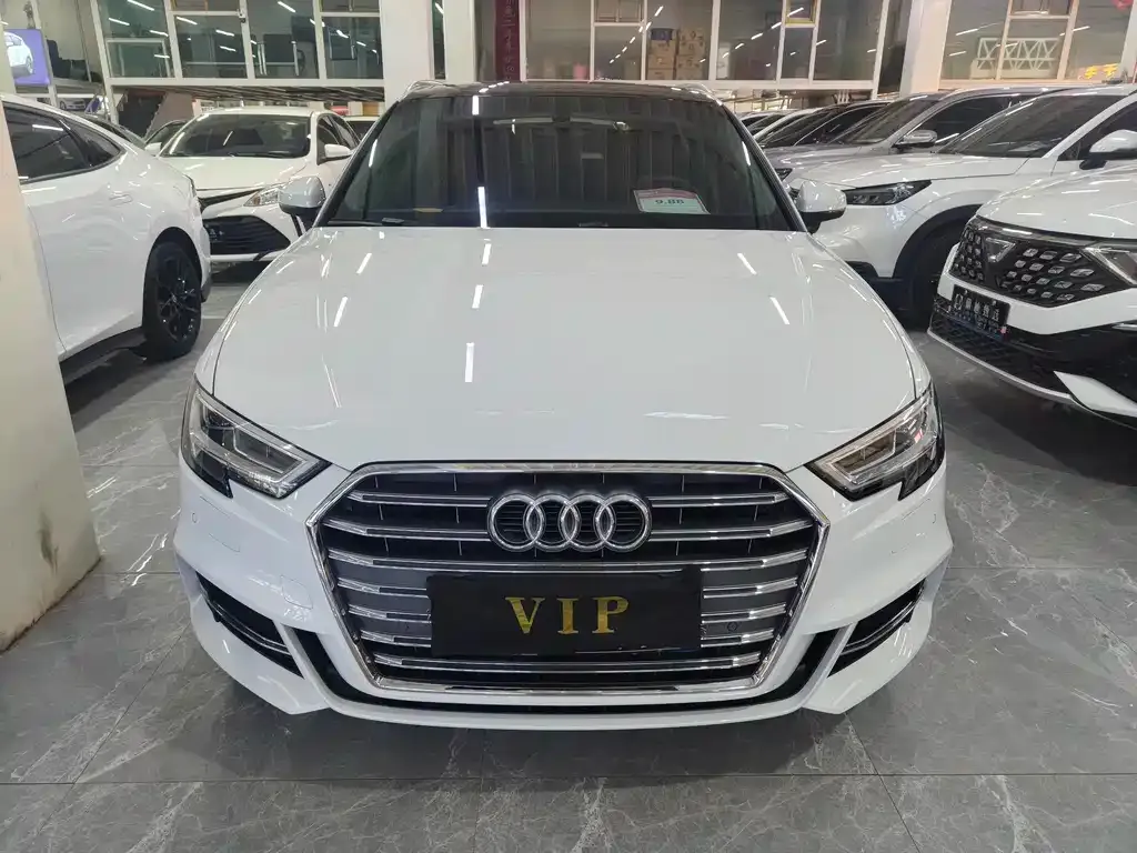 Audi A3 2021 из CN, фото 2
