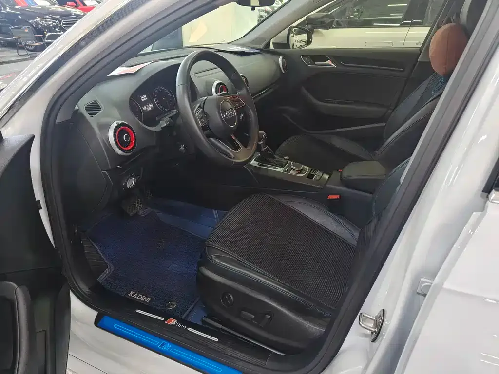 Audi A3 2021 из CN, фото 4