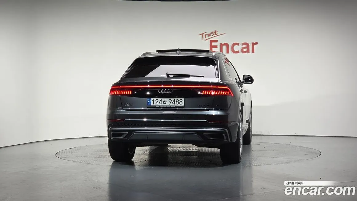 Audi Q8 2023 из KR, фото 4
