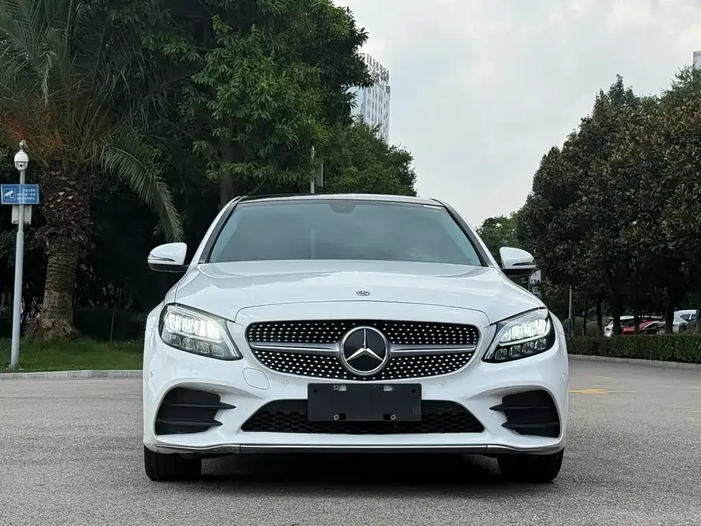 Mercedes-Benz C-Class — фото 2