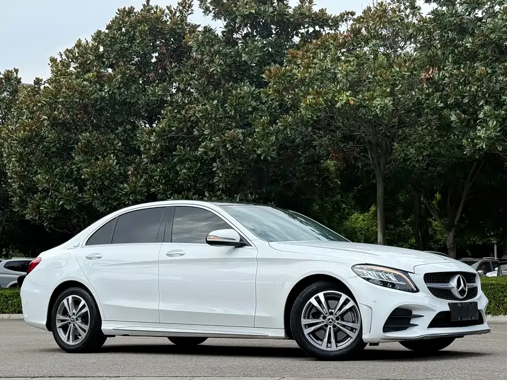 Mercedes-Benz C-Class — фото 3