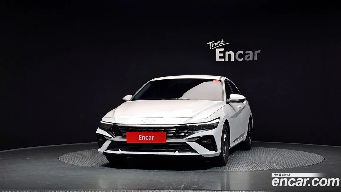 Hyundai AVANTE — фото 3