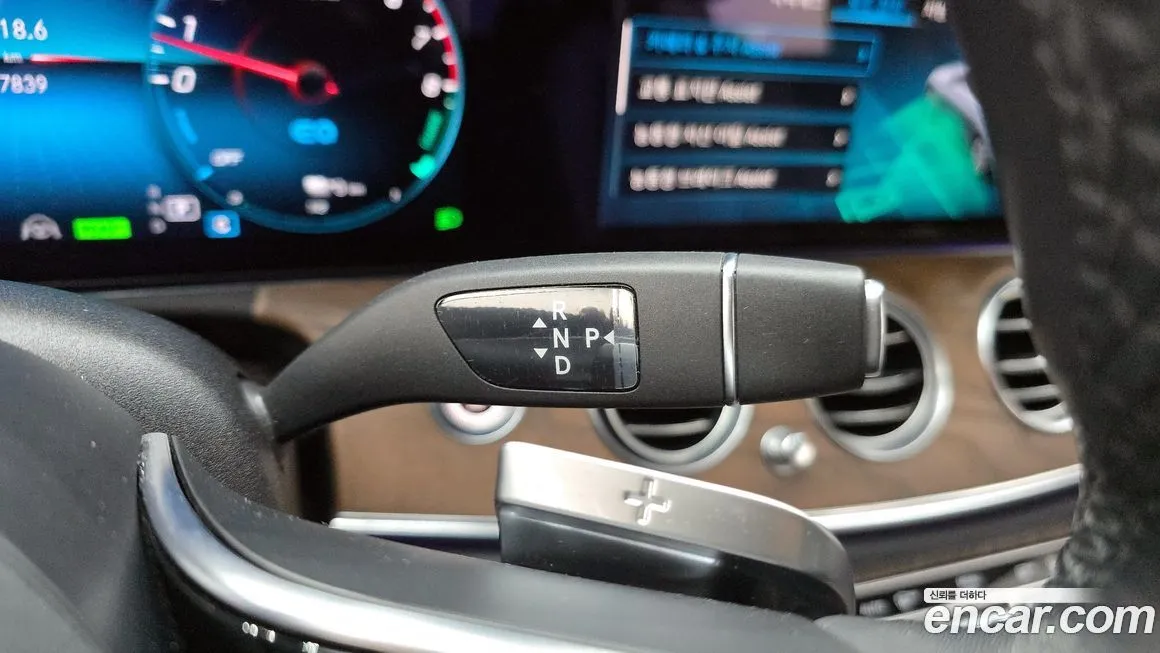 Mercedes-Benz E-Class 2021 из KR, фото 9