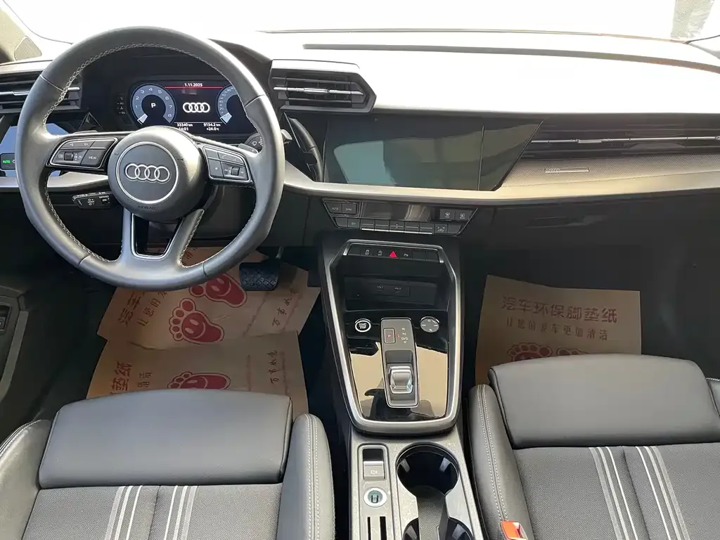 Audi A3 2023 из CN, фото 9