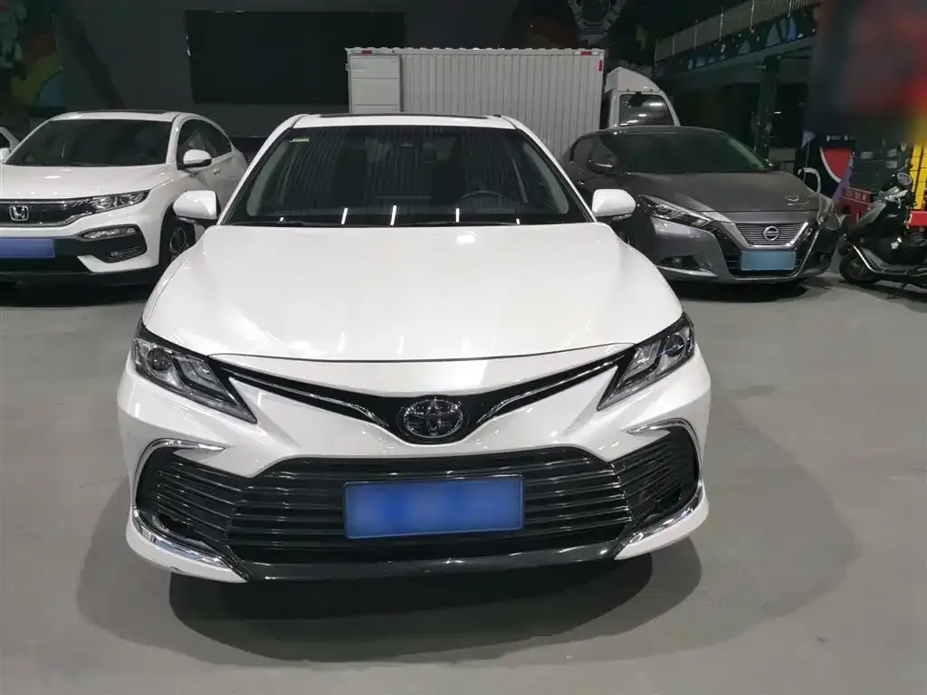 Toyota Camry 2021 из CN, фото 3