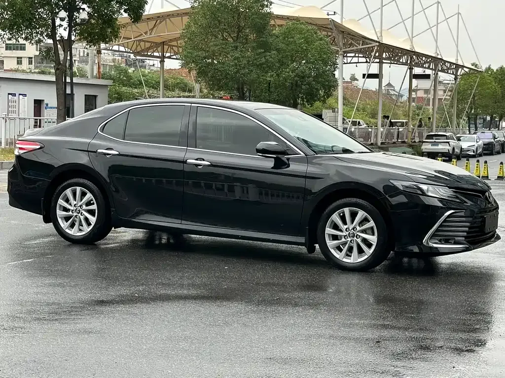 Toyota Camry 2022 из CN, фото 3