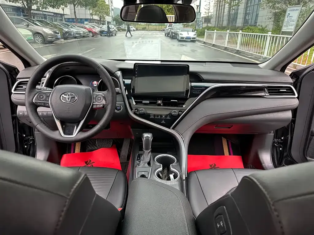 Toyota Camry 2022 из CN, фото 4